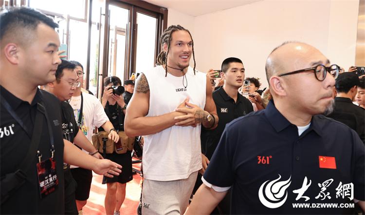 场开业, 并成为全省, src