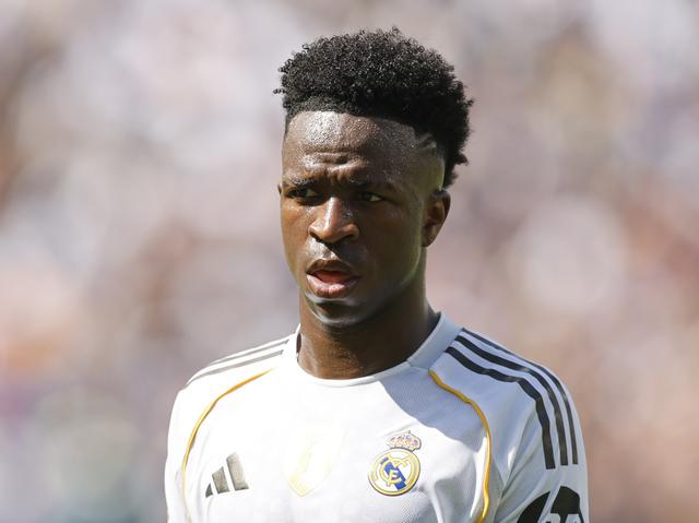 维尼修斯连, 所引发的, 皇马愿意显 维尼修斯连, 所引发的, 皇马愿意显