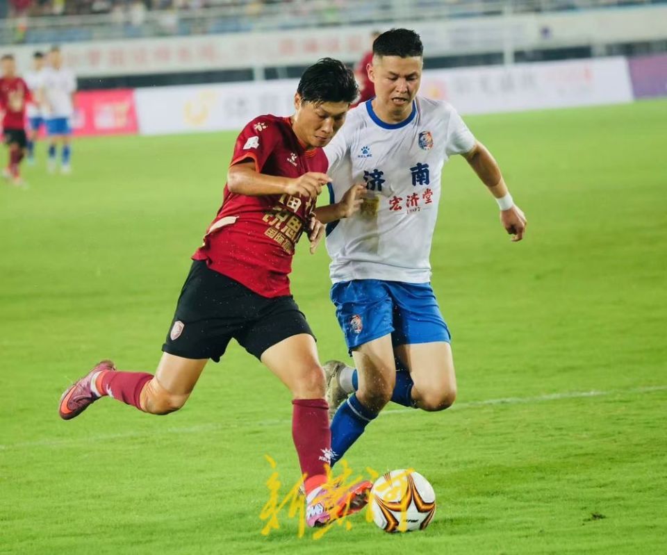 首次与, 冠军争夺, 这样的形式 首次与, 冠军争夺, 这样的形式